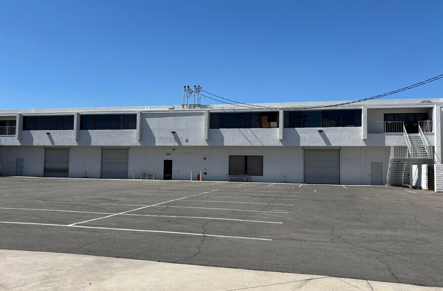 7150 Fenwick Ln, Westminster, CA à louer - Photo du bâtiment - Image 2 de 4