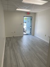 8530-8548 NW 64th St, Miami, FL for lease Building Photo- Image 2 of 10