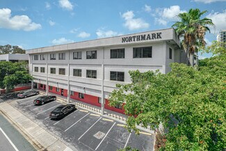 Plus de détails pour 33 NE 2nd St, Fort Lauderdale, FL - Bureau à louer