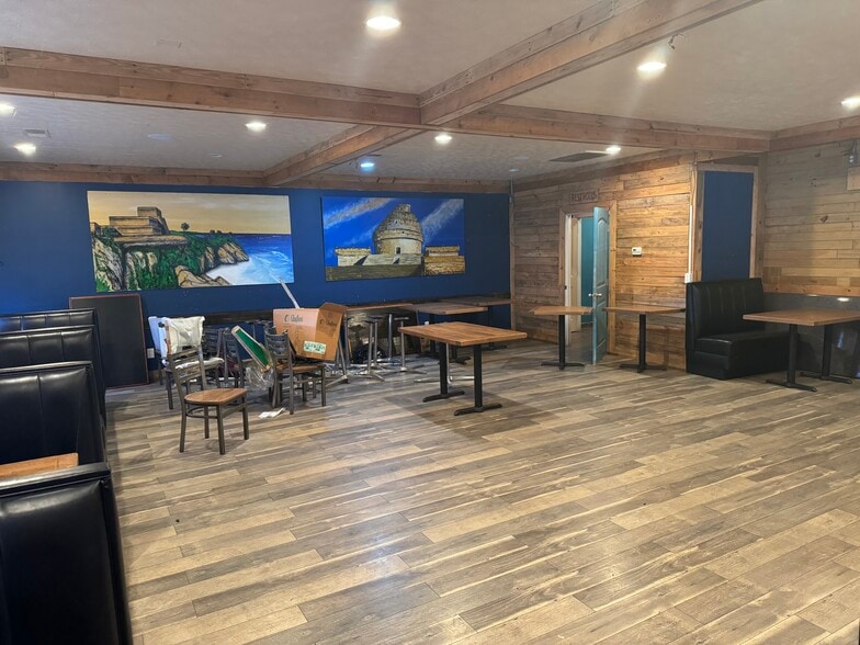 8922 AL Highway 9, Anniston, AL for sale - Interior Photo - Image 2 of 10