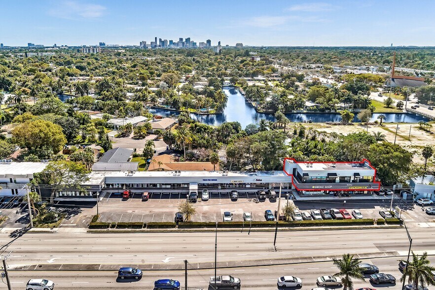 100 E Oakland Park Blvd, Oakland Park, FL for lease - Building Photo - Image 1 of 17