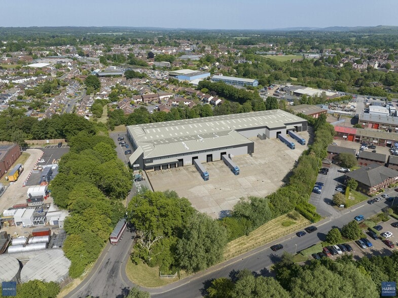 Bedford Rd, Petersfield for lease - Building Photo - Image 3 of 62