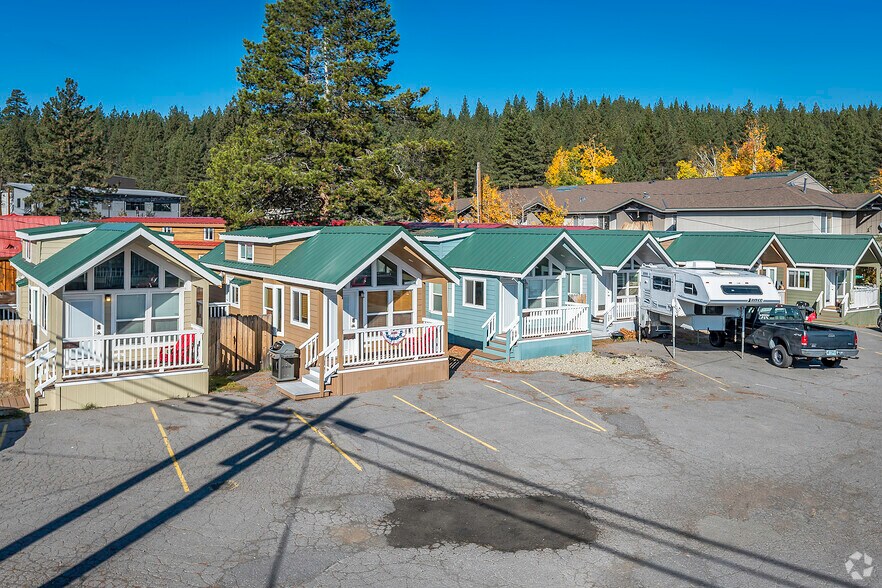 11700 Donner Pass Rd, Truckee, CA à vendre - Photo du bâtiment - Image 3 de 22