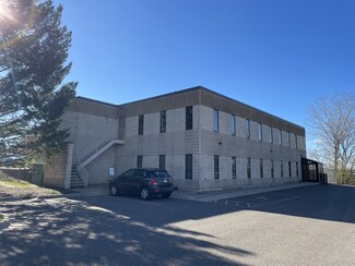 Plus de détails pour 755 Cliff Rd E, Burnsville, MN - Industriel à vendre