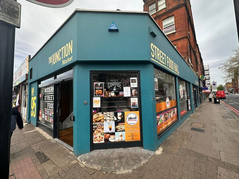 95 Seven Sisters Rd, Londres à vendre - Photo du bâtiment - Image 2 de 12