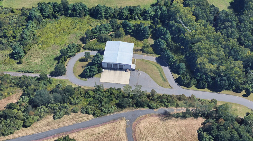 217 Sadds Mill Rd, Ellington, CT for lease - Aerial - Image 2 of 11