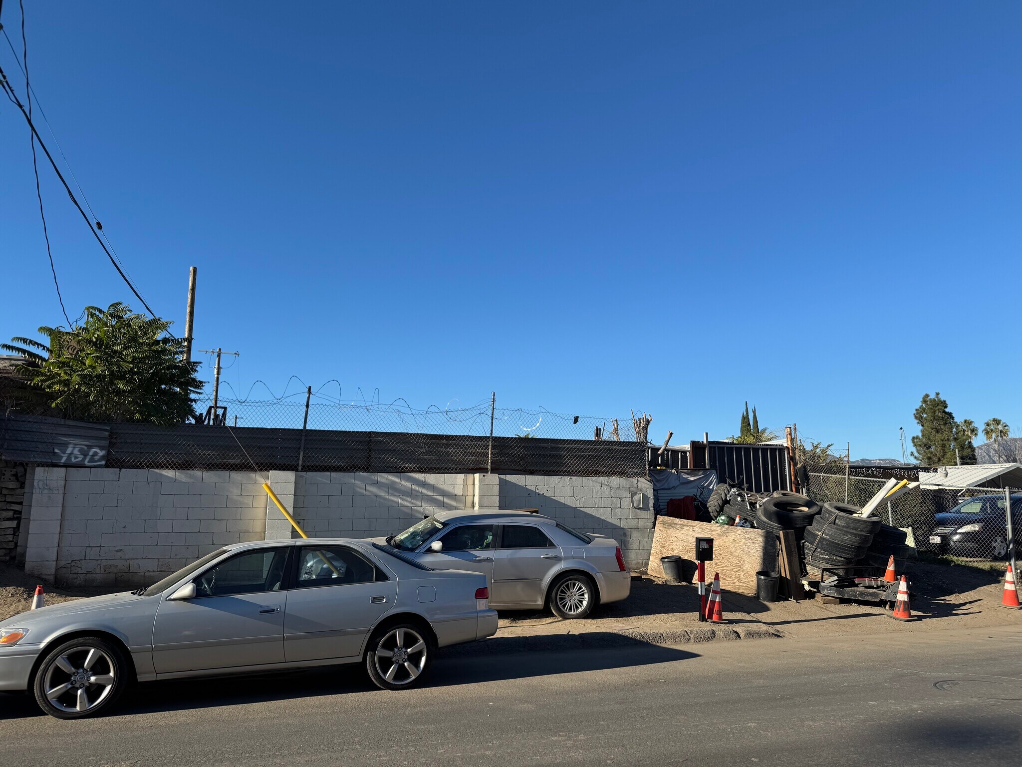 12519 Montague St, Pacoima, CA for sale Primary Photo- Image 1 of 7