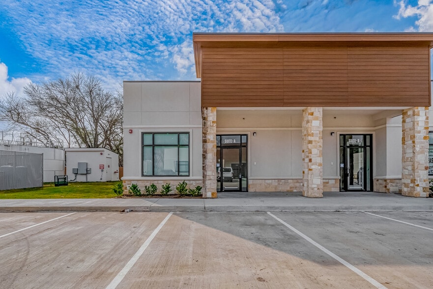 18707 Mueschke Rd, Cypress, TX for sale - Building Photo - Image 2 of 21