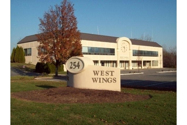 254 Rt-17k, Newburgh, NY à louer Photo intérieure- Image 1 de 5