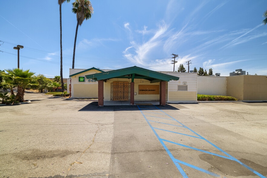 10478 Valley Blvd, El Monte, CA for lease - Building Photo - Image 2 of 35