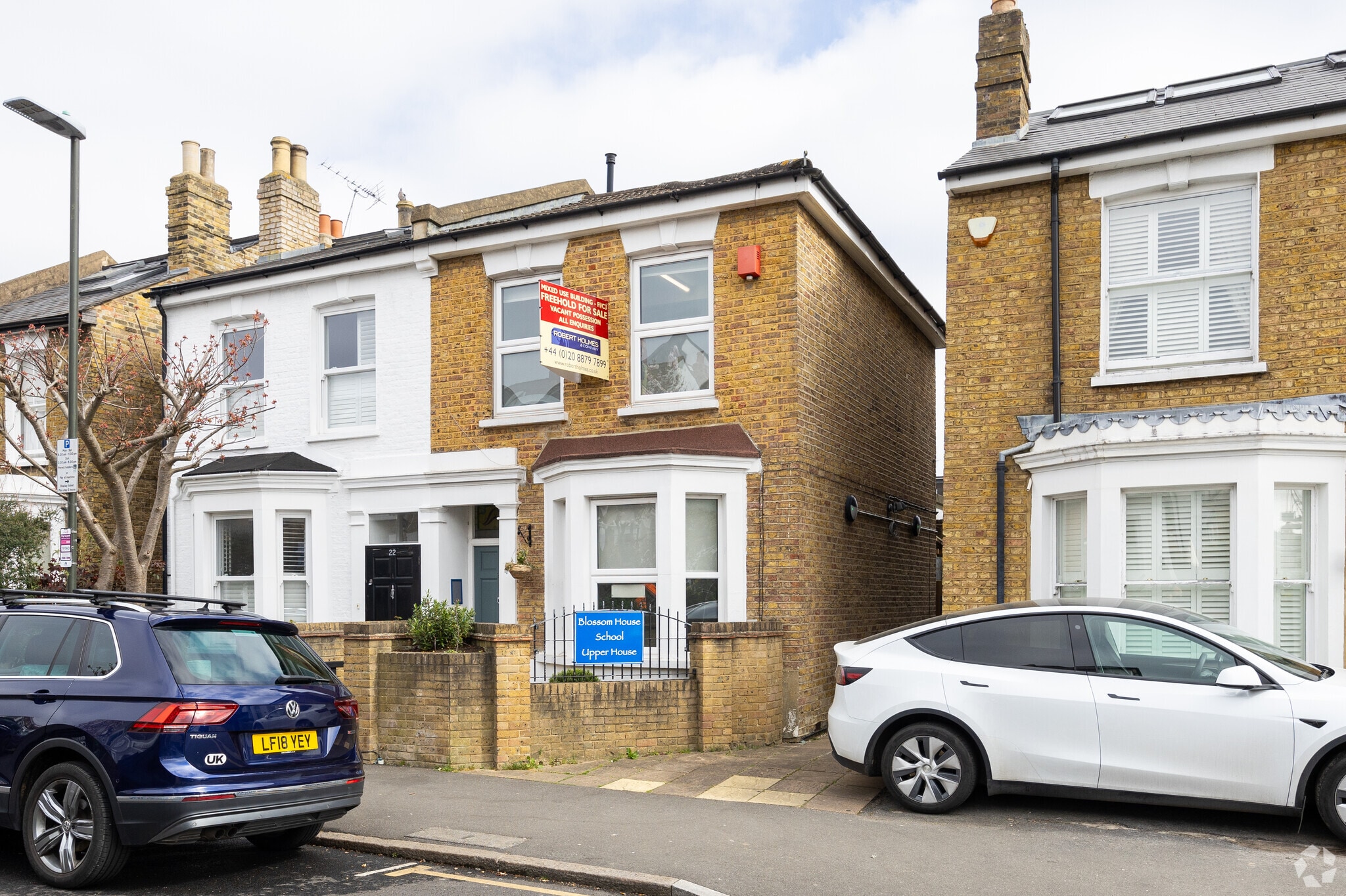 24 Gladstone Rd, Londres à vendre Photo principale- Image 1 de 4