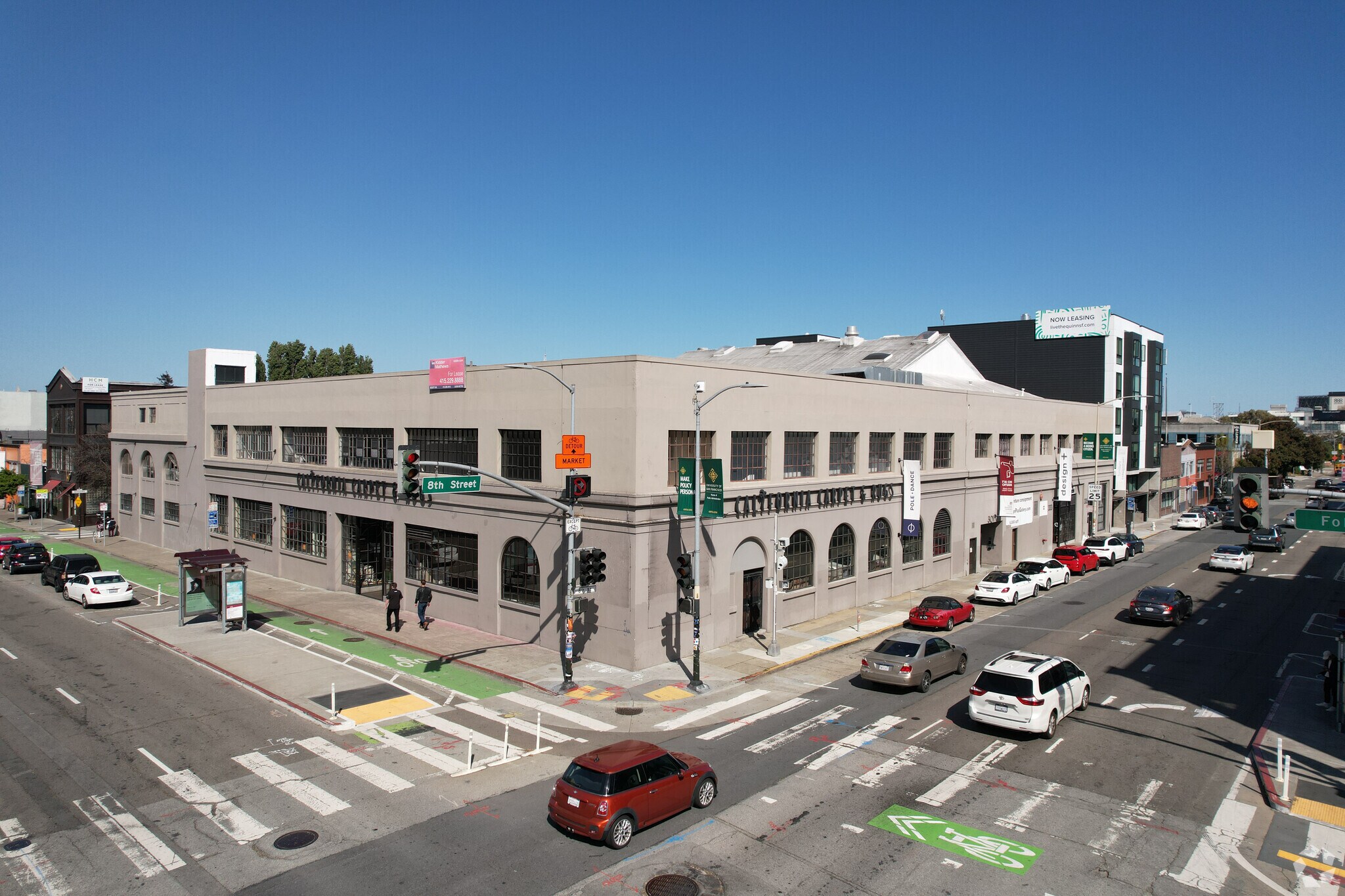 301-335 8th St, San Francisco, CA à louer Photo du bâtiment- Image 1 de 8