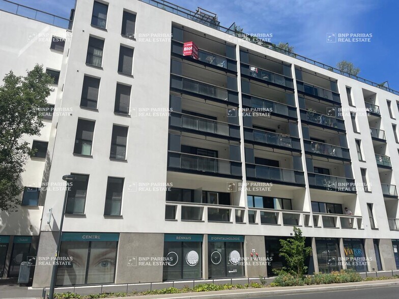 Office in Rennes for lease - Building Photo - Image 1 of 6