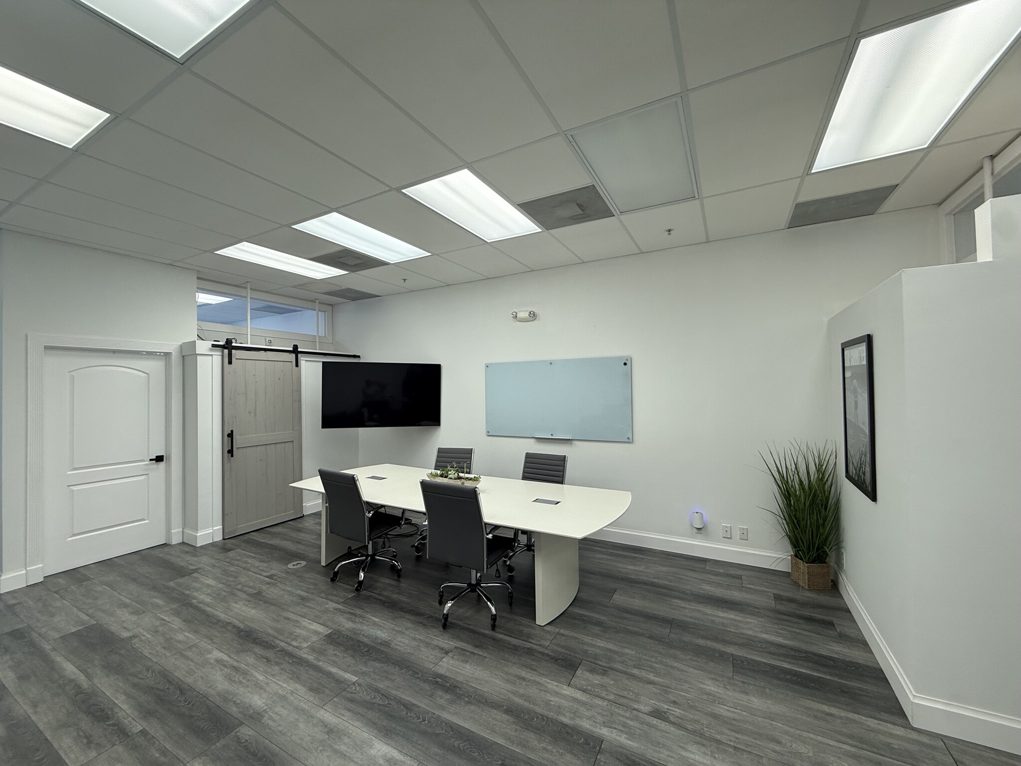 3307 Northlake Blvd, Palm Beach Gardens, FL for lease Interior Photo- Image 1 of 14