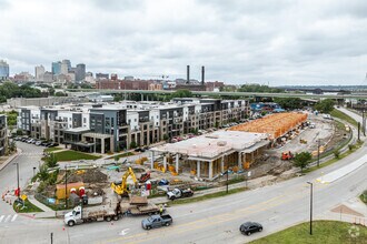 701 Berkley Pky, Kansas City, MO - Aerial  map view
