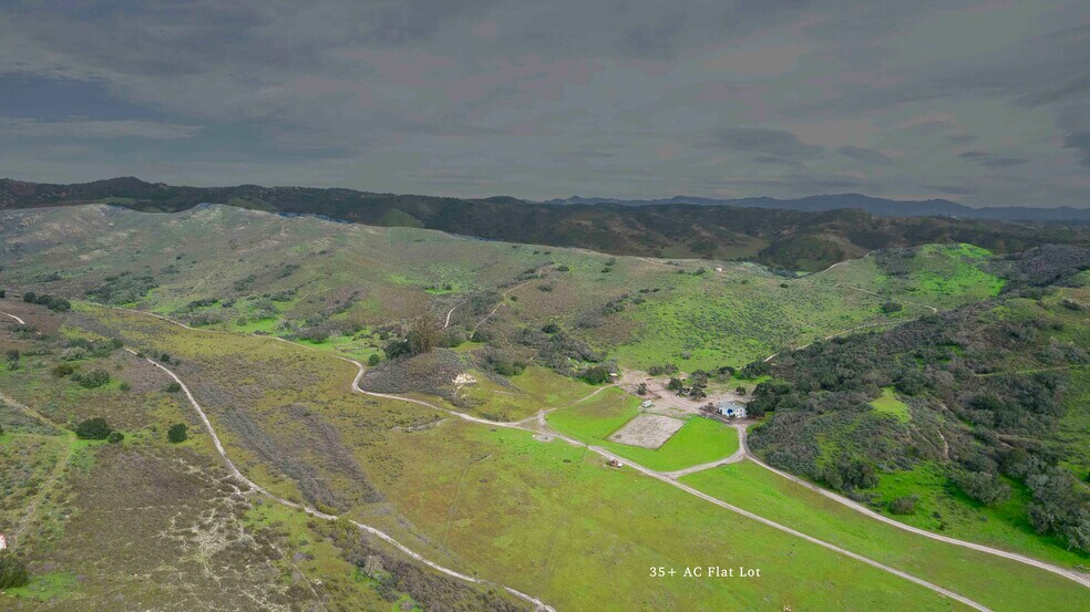 1070 Drum Canyon Rd, Lompoc, CA à vendre - Photo du bâtiment - Image 2 de 11
