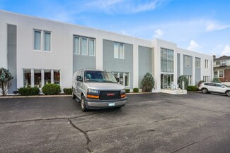 Plus de détails pour 1305 Mineral Spring Ave, North Providence, RI - Commerce de détail à vendre