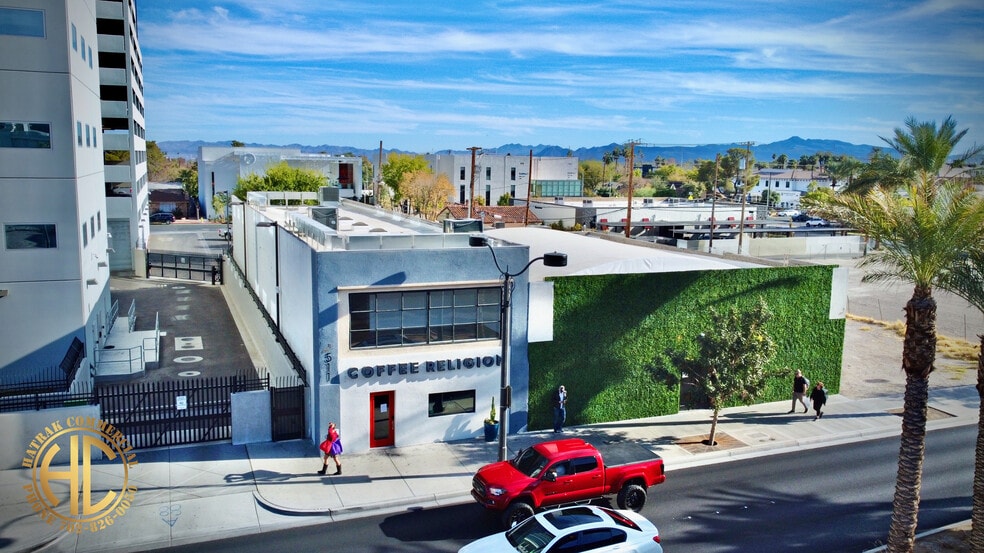 511-515 Las Vegas Blvd S, Las Vegas, NV for sale - Building Photo - Image 3 of 13