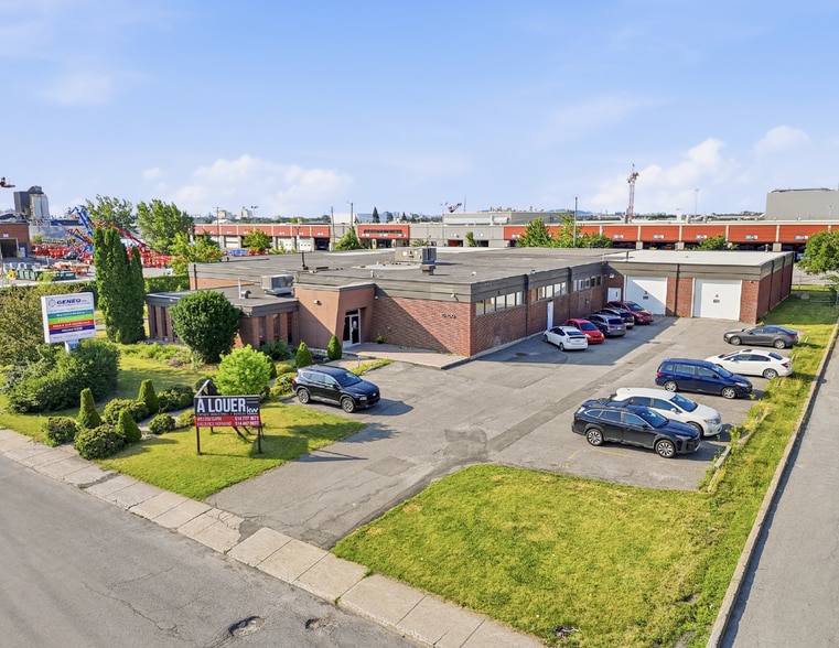 10700 Boul Parkway, Montréal, QC à louer - Photo du bâtiment - Image 1 de 6