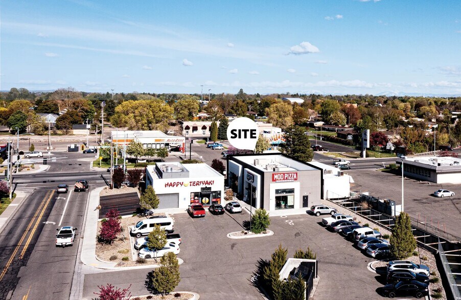 683 Blue Lakes Blvd N, Twin Falls, ID à louer - Photo du bâtiment - Image 1 de 5