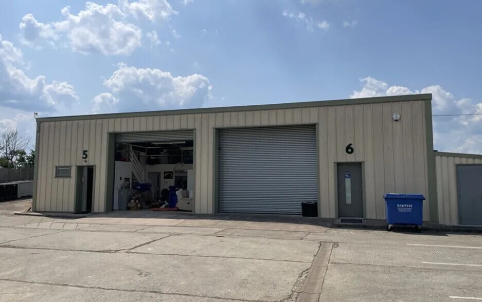 Epney, Saul à vendre - Photo principale - Image 1 de 1