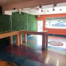 2041 W Oakland Park Blvd, Oakland Park, FL for lease Interior Photo- Image 1 of 5