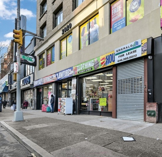 2929 3rd Ave, Bronx, NY for lease Primary Photo- Image 1 of 4