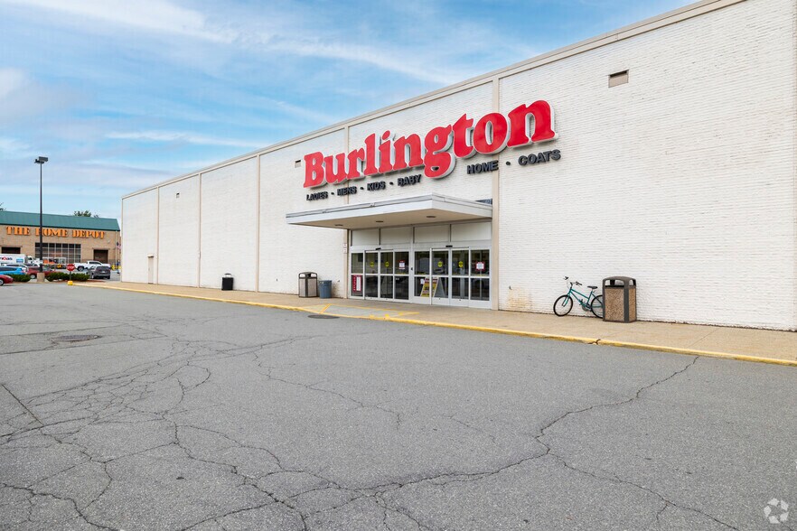 100 Nashua Mall, Nashua, NH à louer - Photo du bâtiment - Image 1 de 12