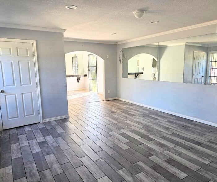 607 W Martin Luther King Jr. St, Bryan, TX for sale - Building Photo - Image 3 of 6