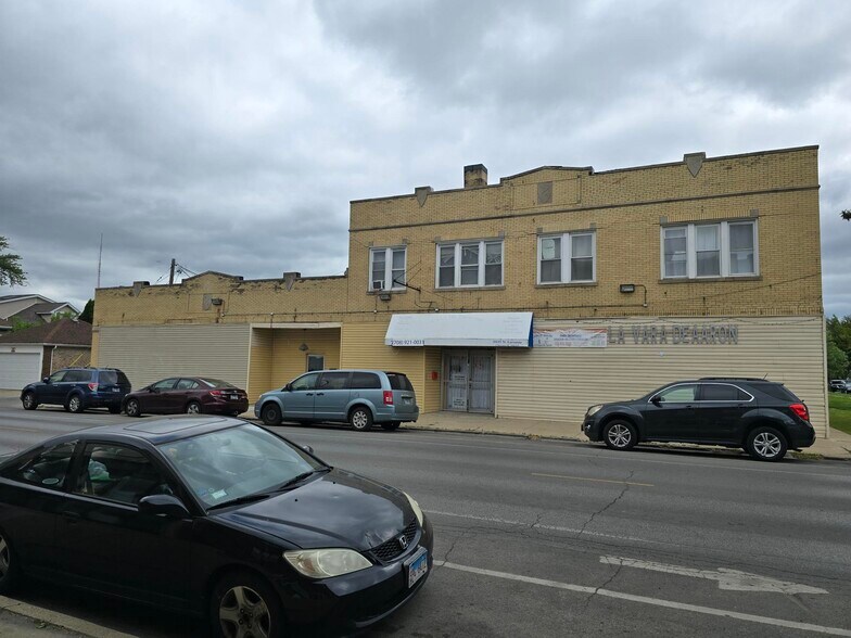 5154 Wolfram Ave, Chicago, IL à vendre - Photo principale - Image 1 de 6