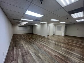 27001 La Paz Rd, Mission Viejo, CA à louer Photo intérieure- Image 1 de 4