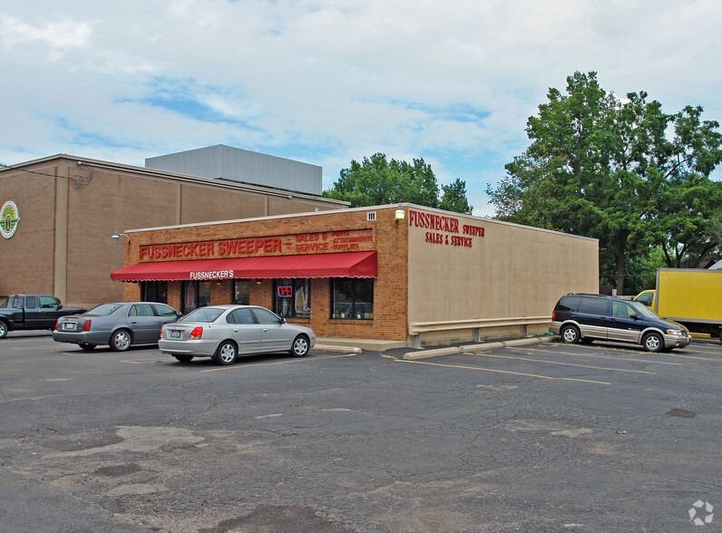 111 W Dorothy Ln, Dayton, OH for sale - Primary Photo - Image 1 of 1