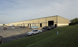Plus de détails pour 3701-3825 Collins Ln, Louisville, KY - Industriel à louer