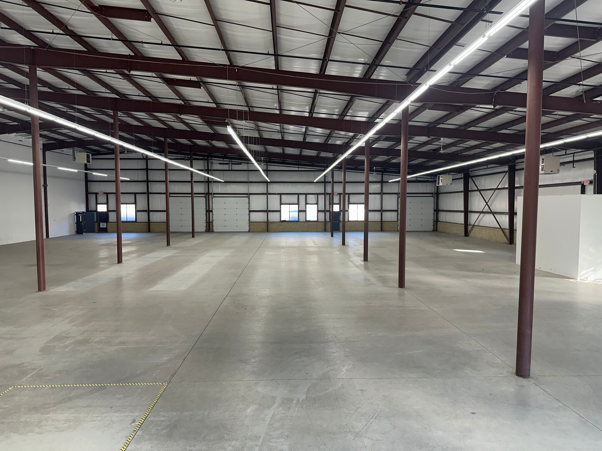 47 October Hill Rd, Holliston, MA à vendre Photo intérieure- Image 1 de 3