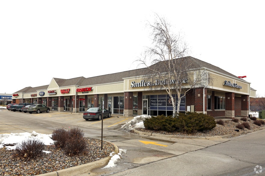 2005 SE Delaware Ave, Ankeny, IA for lease - Building Photo - Image 2 of 20