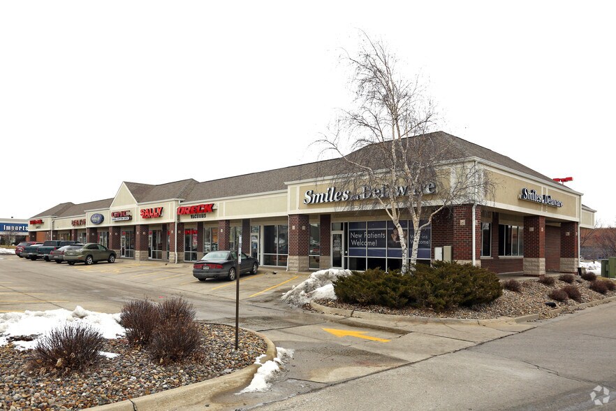 2005 SE Delaware Ave, Ankeny, IA à louer - Photo du bâtiment - Image 2 de 20