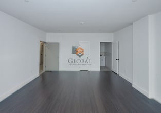 2757 Fulton St, Brooklyn, NY à louer Photo intérieure- Image 2 de 8