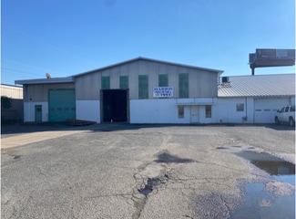 Plus de détails pour 100 E 11th St, North Little Rock, AR - Industriel à vendre