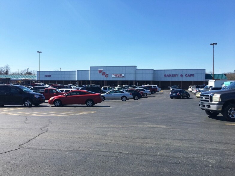 835 Smithville Hwy, McMinnville, TN for lease - Building Photo - Image 3 of 4