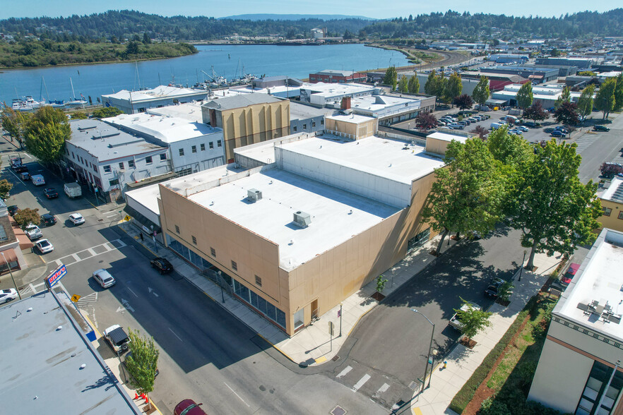 181 Anderson Ave, Coos Bay, OR for sale - Building Photo - Image 1 of 64