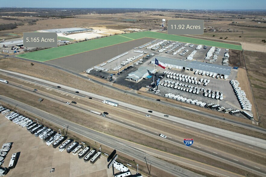 W I-35 & CR 604 E, Alvarado, TX à vendre - Photo principale - Image 1 de 2