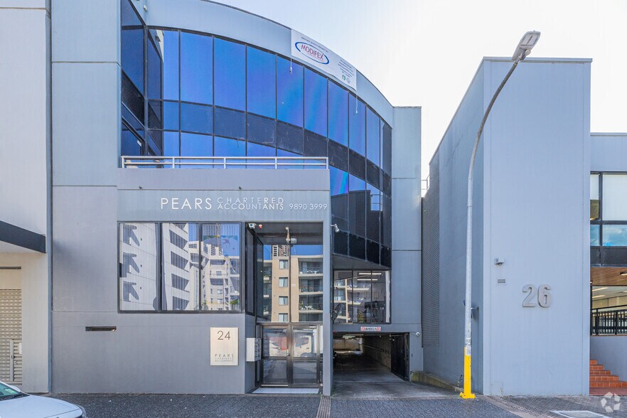 24 Ross St, Parramatta à louer - Photo du bâtiment - Image 3 de 7