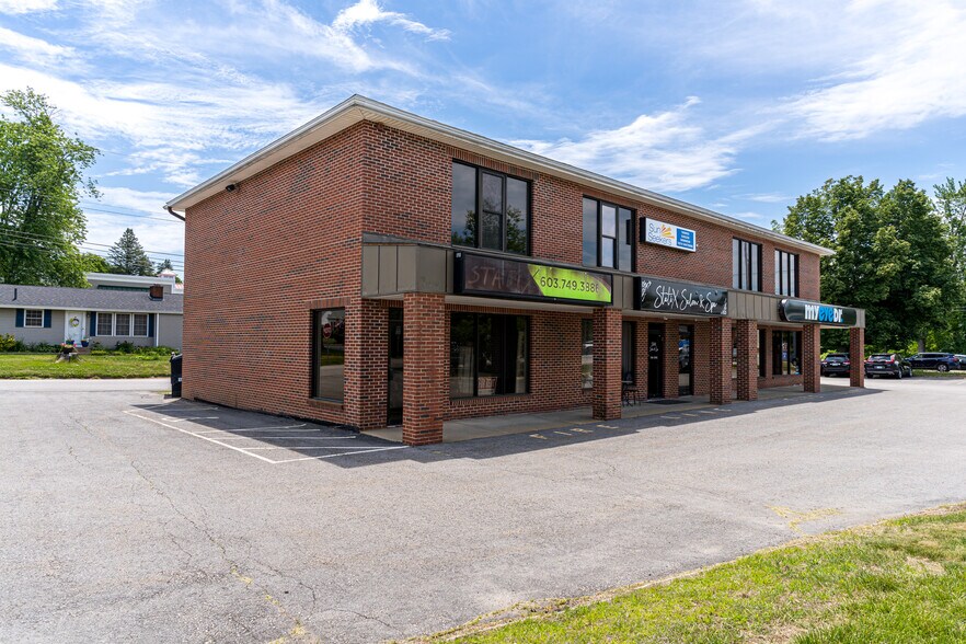 827 Central Ave, Dover, NH à vendre - Photo du bâtiment - Image 2 de 12