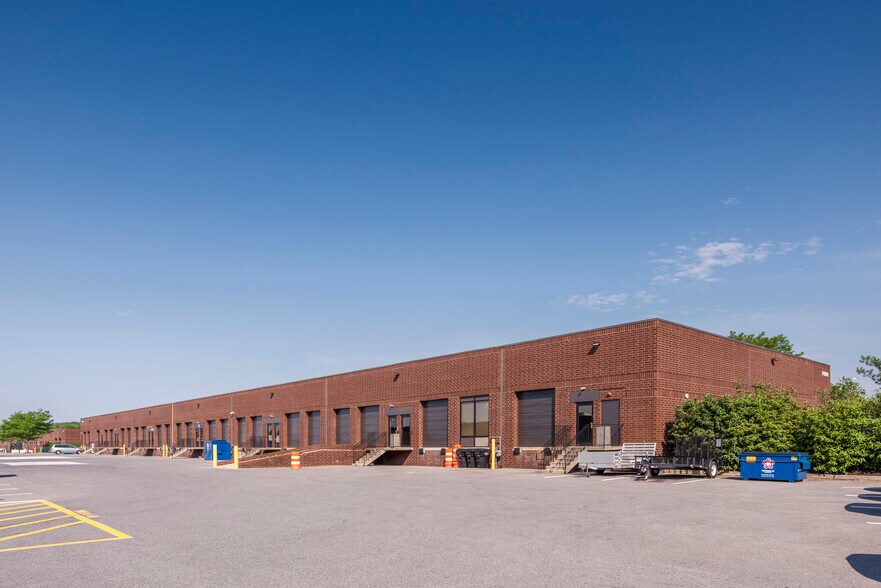 7020 Troy Hill Dr, Elkridge, MD à louer - Photo du bâtiment - Image 3 de 7