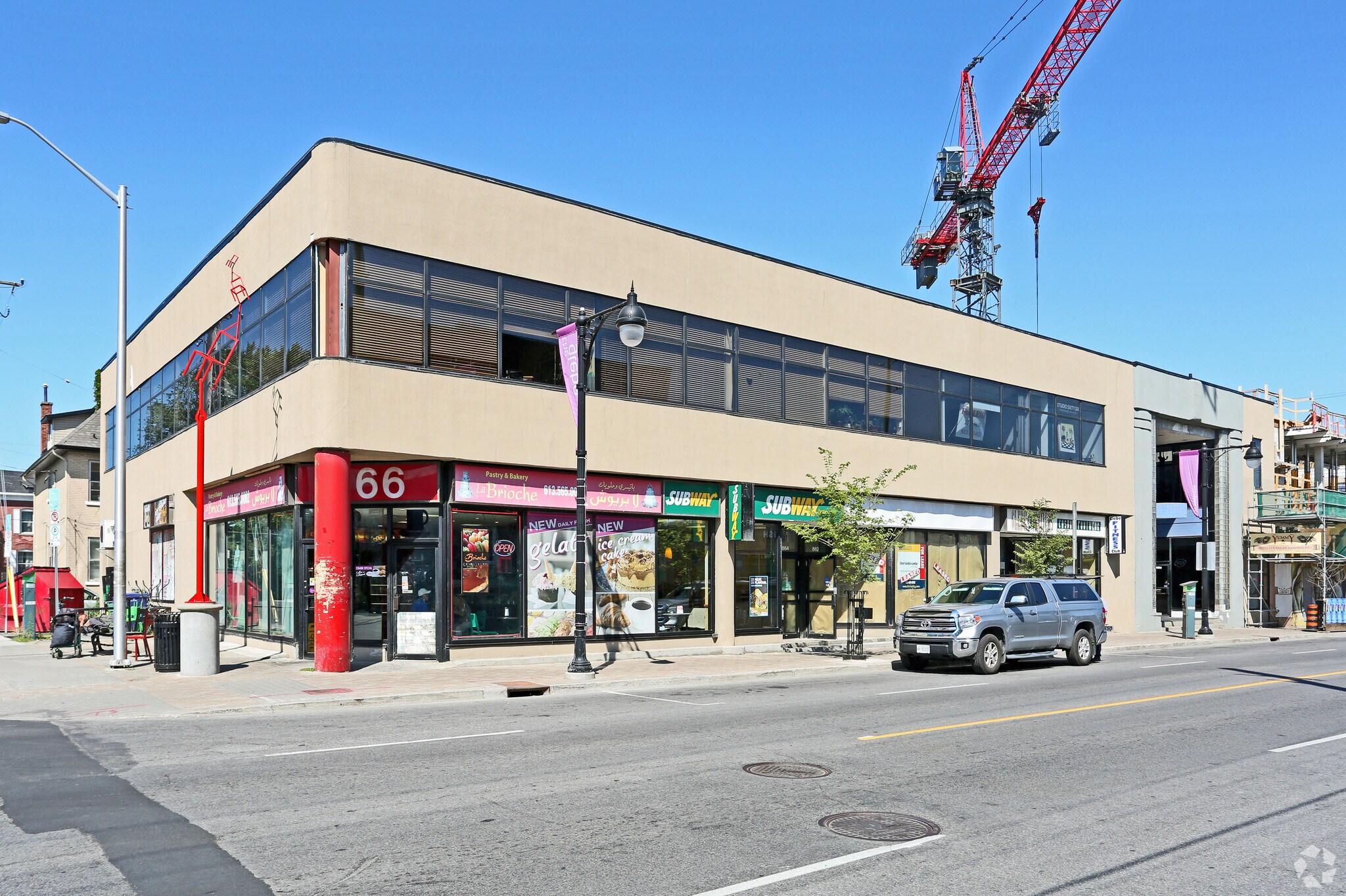 856-866 Bank St, Ottawa, ON à vendre Photo principale- Image 1 de 1