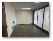 6422 B East Office Small