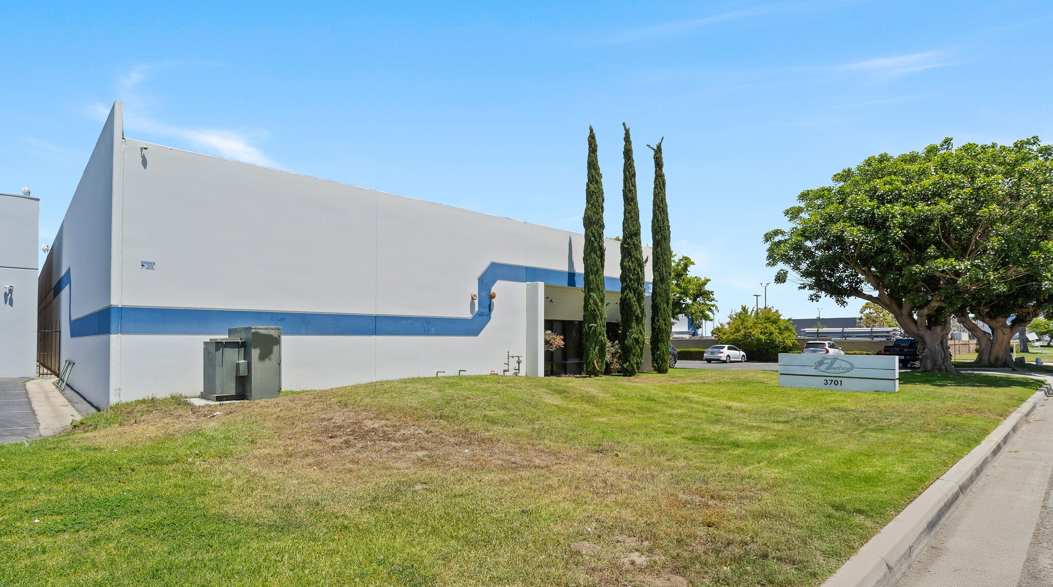 3701 W Carriage Dr, Santa Ana, CA for lease Building Photo- Image 1 of 3