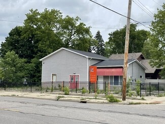 More details for 1200 N Henry St, Bay City, MI - Retail for Sale