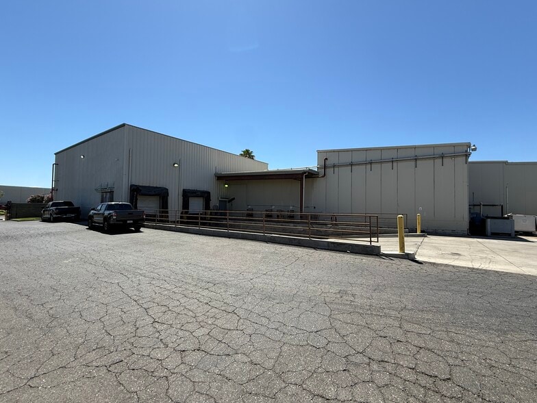 4801 Enterprise Way, Modesto, CA for sale - Building Photo - Image 2 of 9