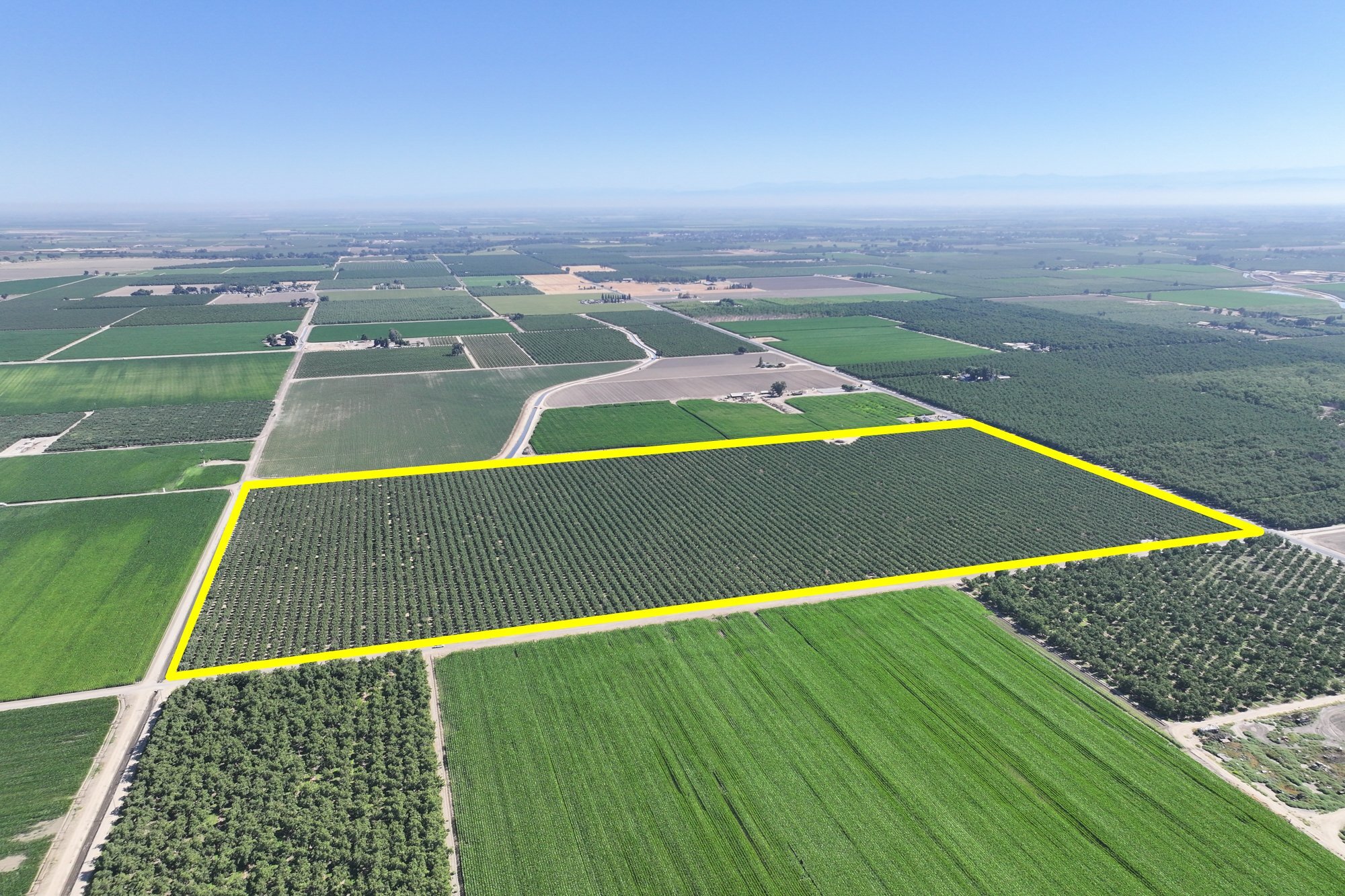 14056 Elgin Avenue, Hanford, CA for sale Primary Photo- Image 1 of 13